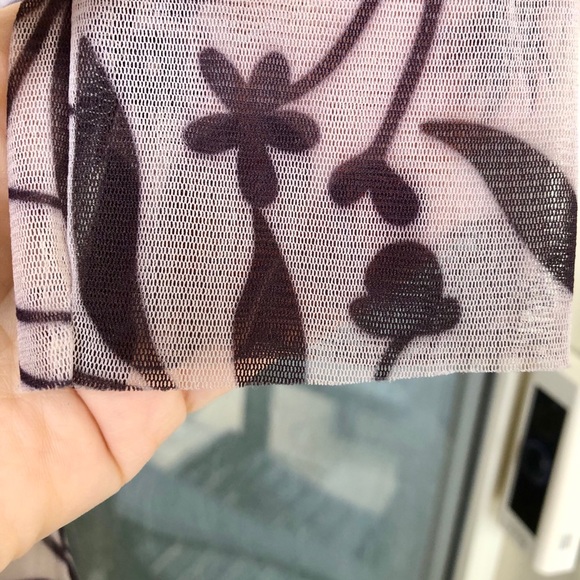 Weston Wear Sheer Elbow Length Stretchy Top Lined - Picture 8 of 14